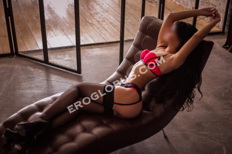 Вероника, 24